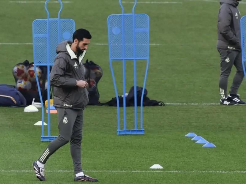 必一运动全站app-马卡：阿韦洛亚并非临时主帅，皇马已与其签约至下赛季