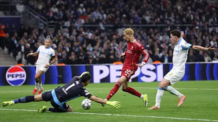 埃基蒂克本场数据:1次关键传球,错失1次良机,7对抗3成功