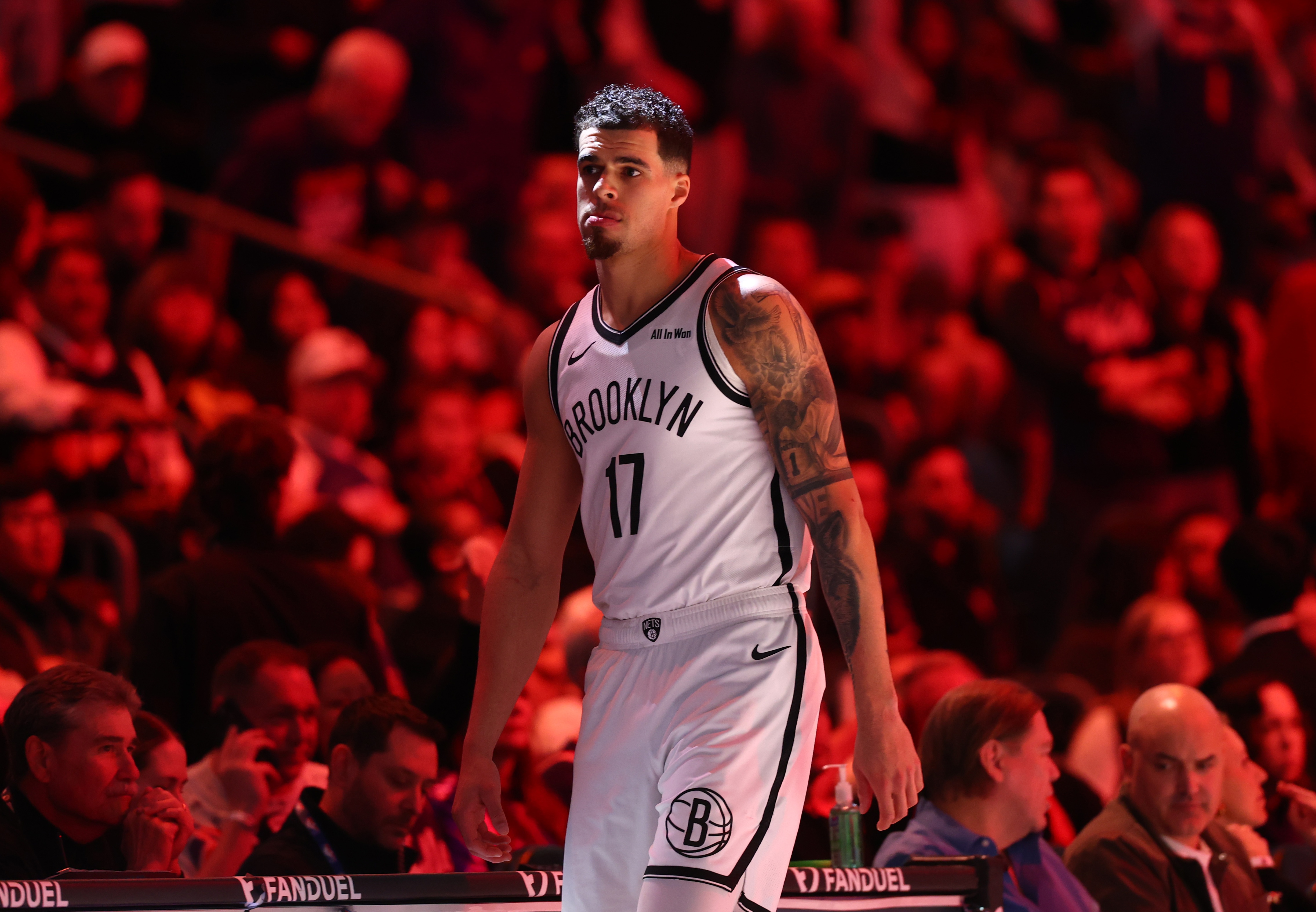 bsports-薪资专家：小迈克尔·波特今夏可以进行续约 最多可签4年2.34亿