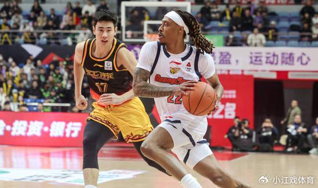必一运动登录入口-广东第一混子外援出现！场均8分还拿500万大合同，杜锋忍无可忍|广东男篮|麦考尔|崔永熙|焦泊乔|比赛_新浪体育_新浪新闻